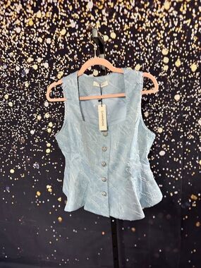 Commense Stunning Light Blue Textured Button Front Peplum Top and Shorts Set L